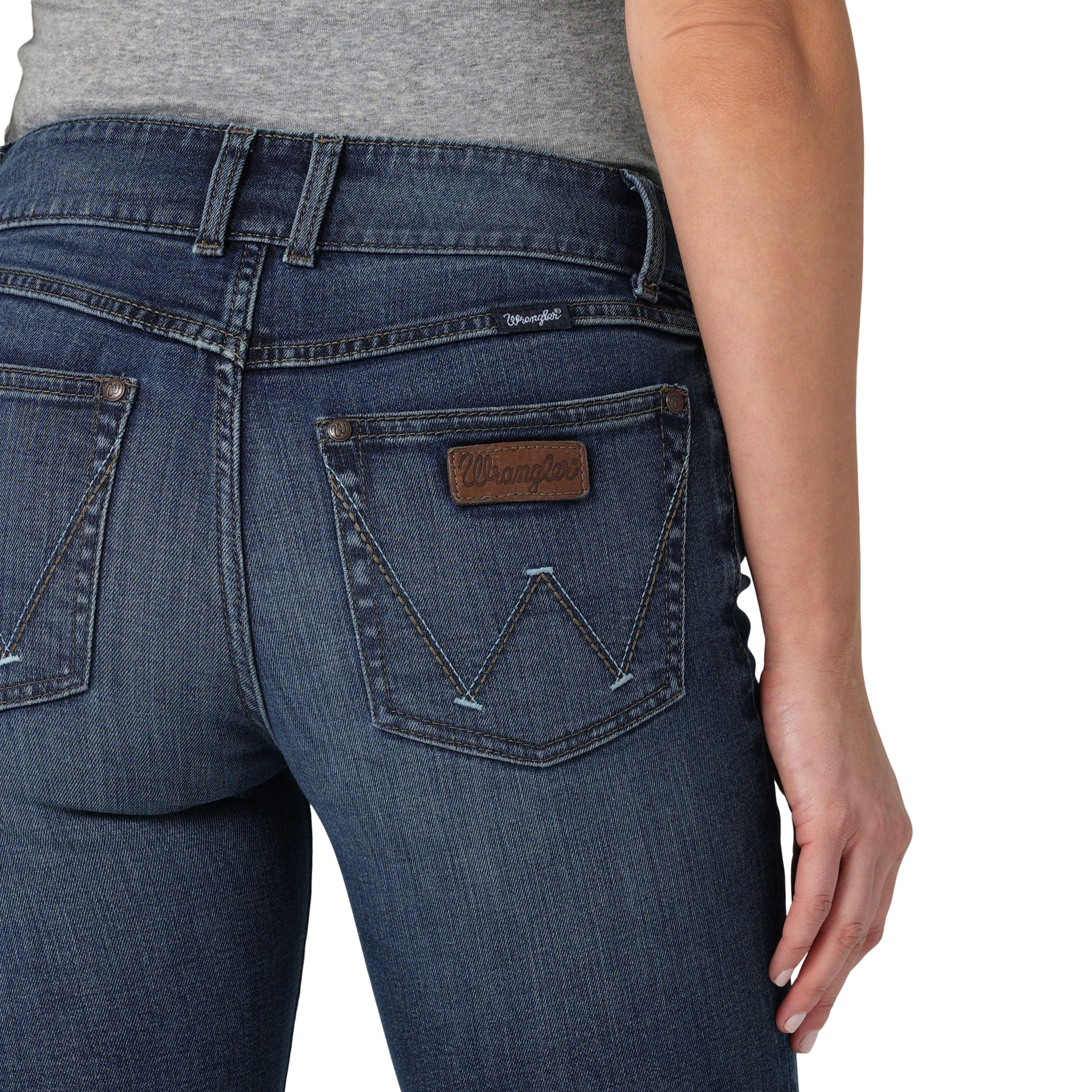 Wrangler Women's Retro Mae Mid Rise Wide Leg Jeans 2328737 - Image 4