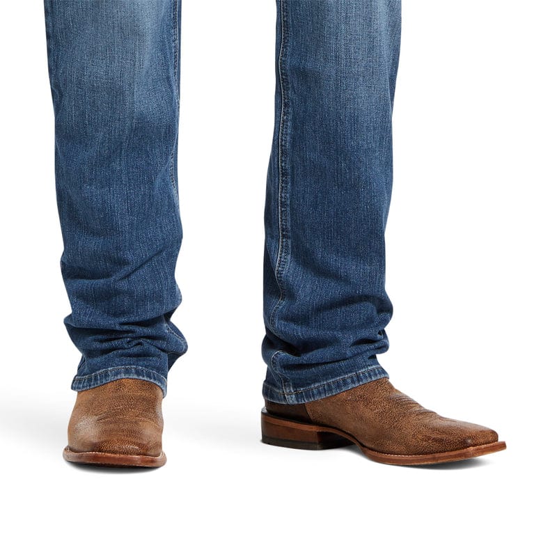 Ariat Men's M2 Brandon Relaxed Stretch Legacy Boot Cut Jeans 10022783 - Image 4