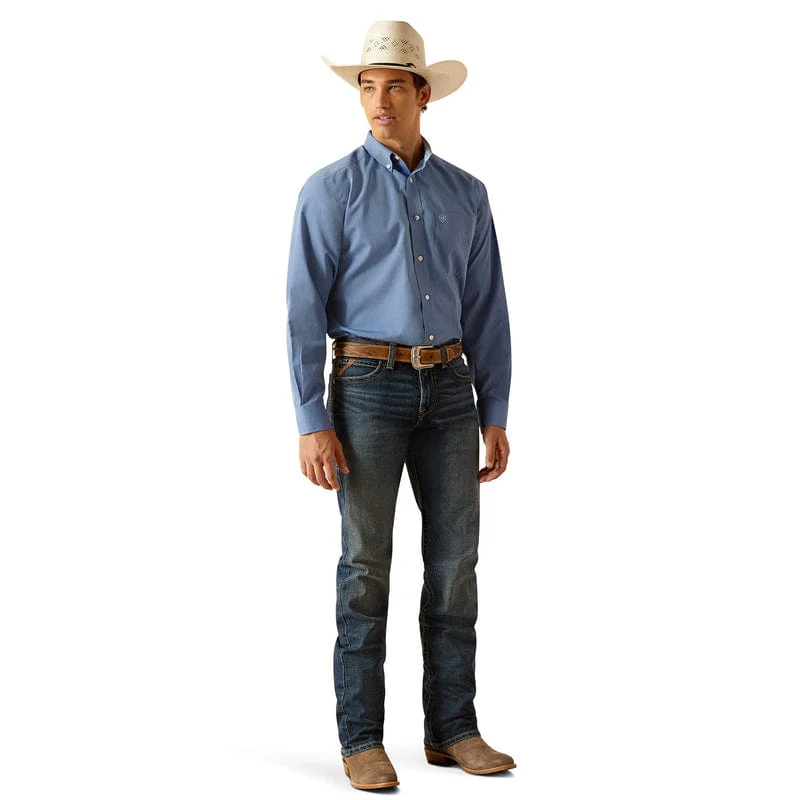 Ariat Men's Wrinkle Free Solid Pinpoint Oxford Classic Fit Mazarine Blue Long Sleeve Button Down Shirt 10048866 - Image 4