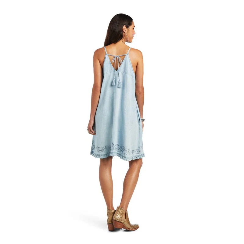Ariat Women's Western Aloha Light Denim Dress 10040706 - Image 2