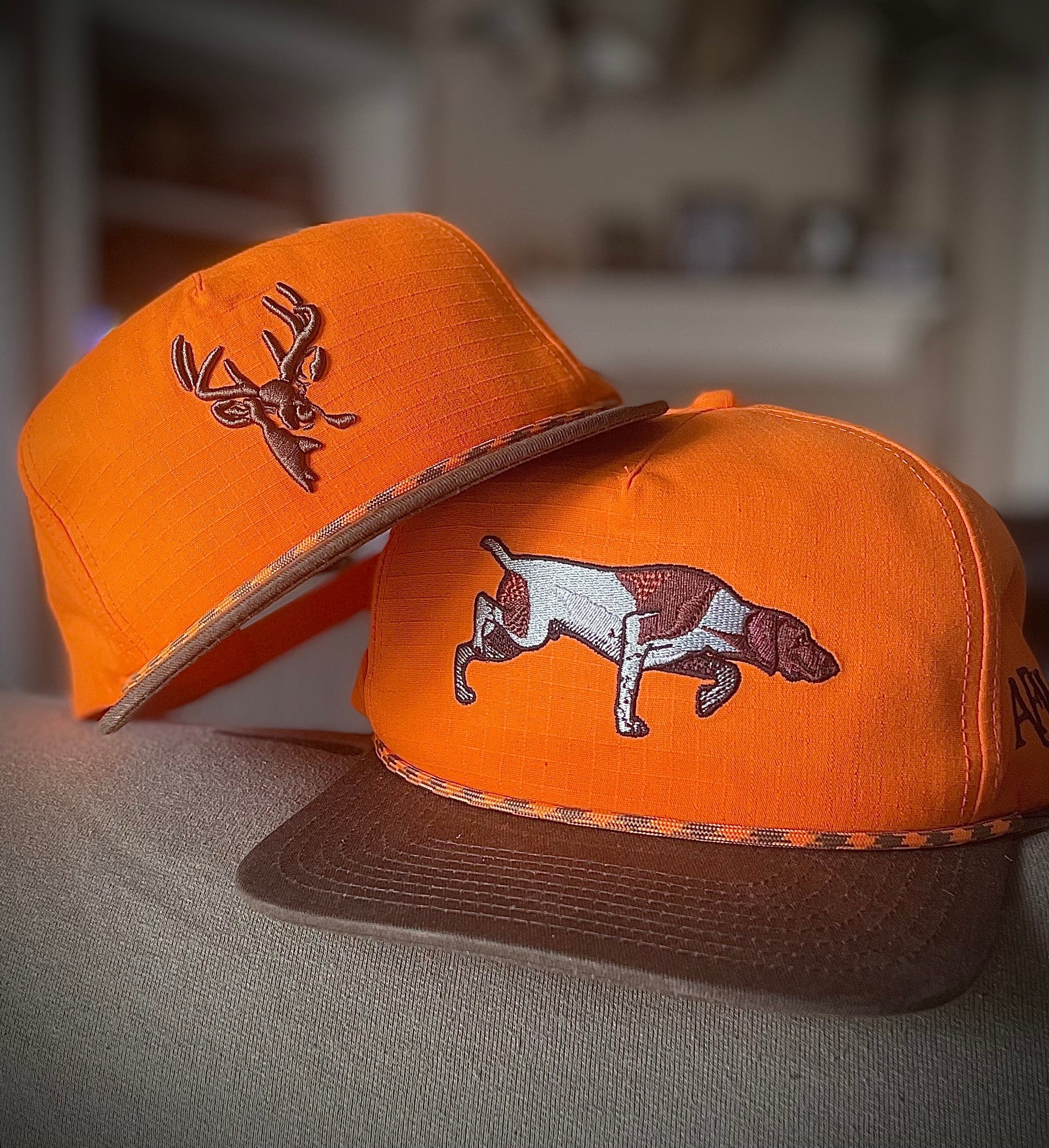 BLAZE ORANGE AND BROWN RIPSTOP PUFF DEER ROPE HAT - Image 4