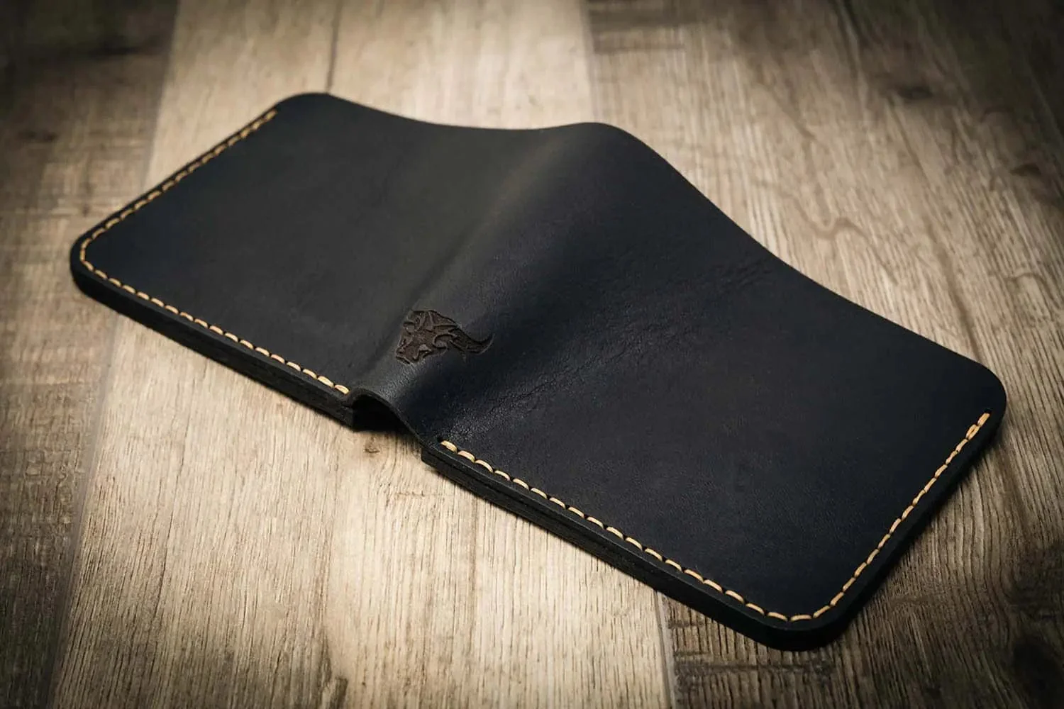 Bull Sheath Leather Men's Big Bend Bifold Wallet Black - Image 6