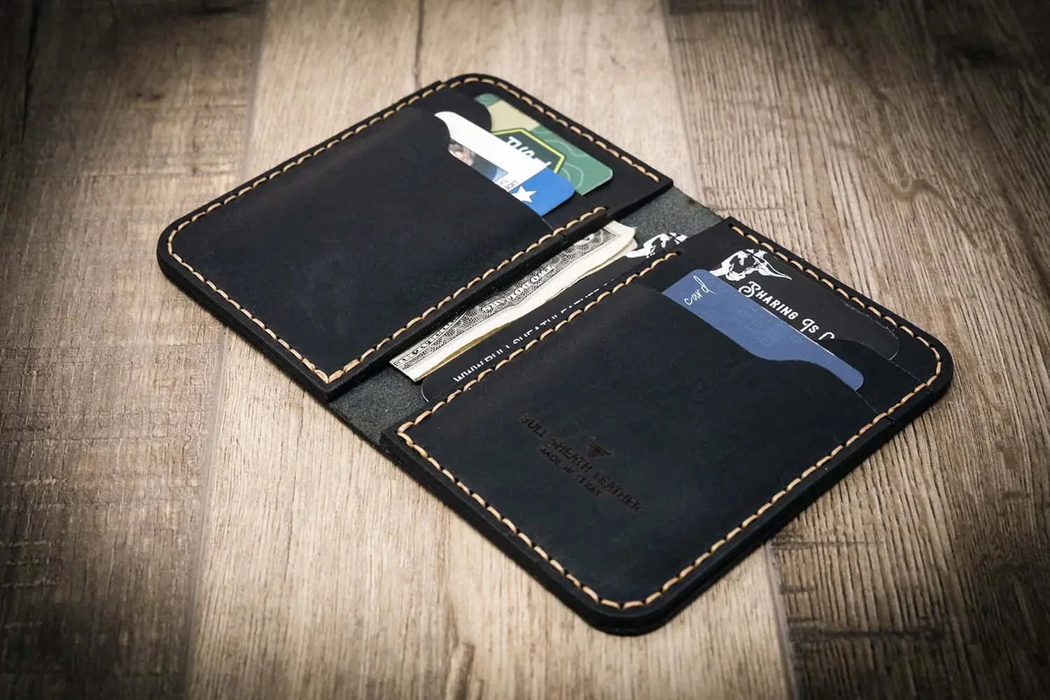 Bull Sheath Leather Men's The Tyler Vertical Wallet - Image 15