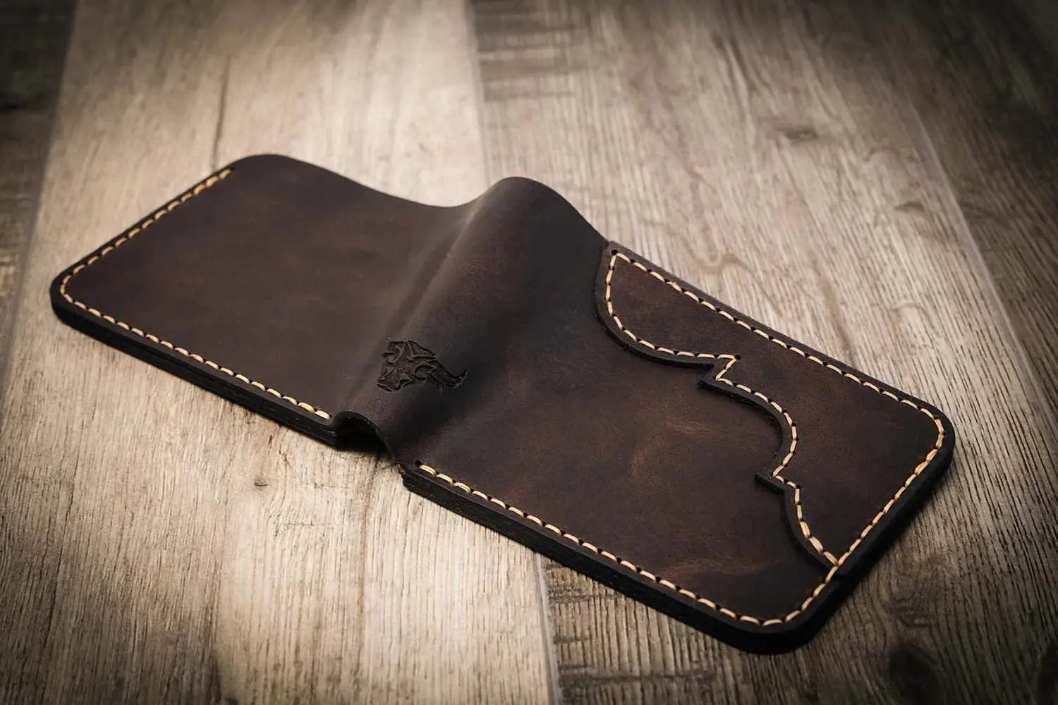 Bull Sheath Leather Men's Western Bifold Wallet - Image 14