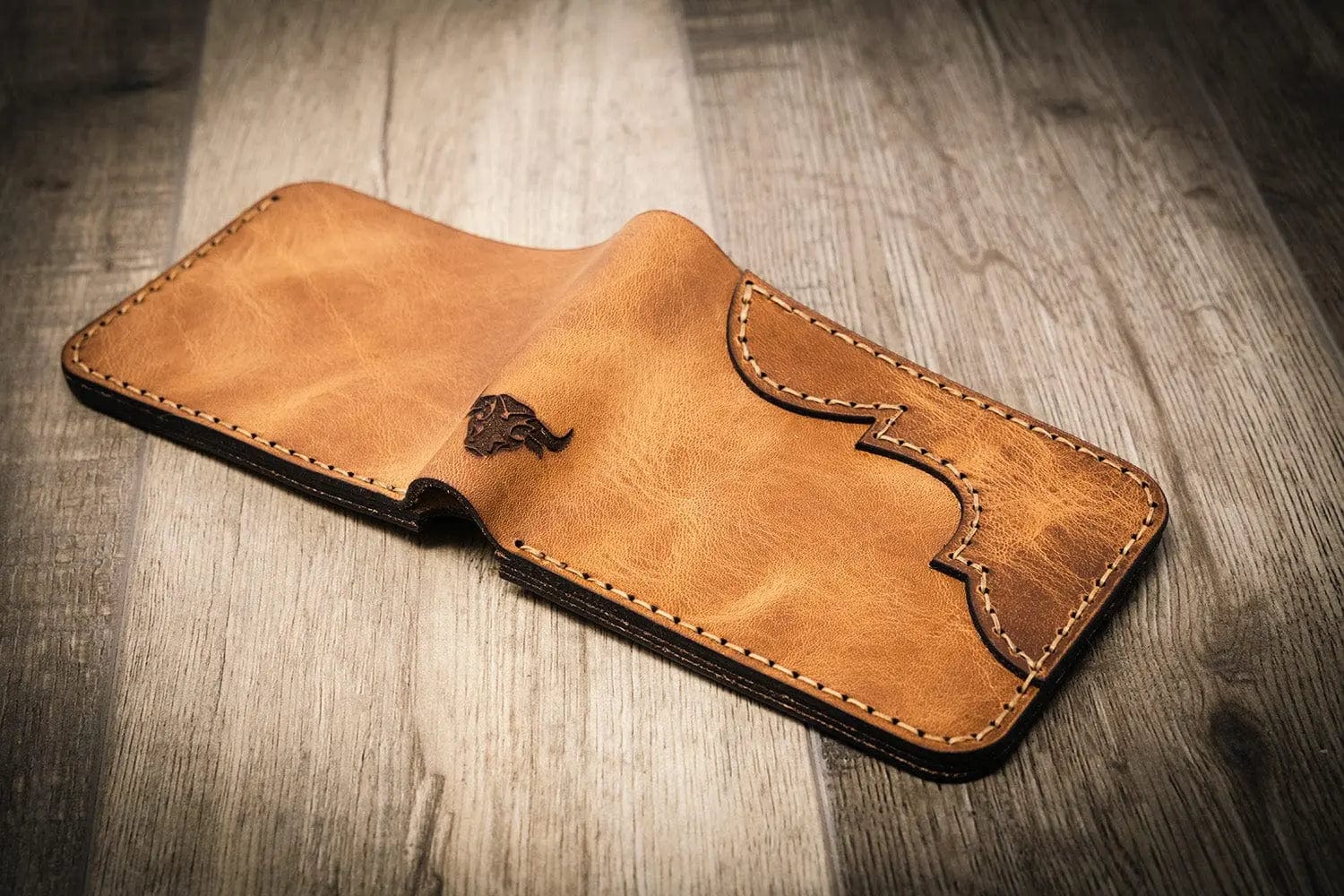 Bull Sheath Leather Men's Western Bifold Wallet - Image 6