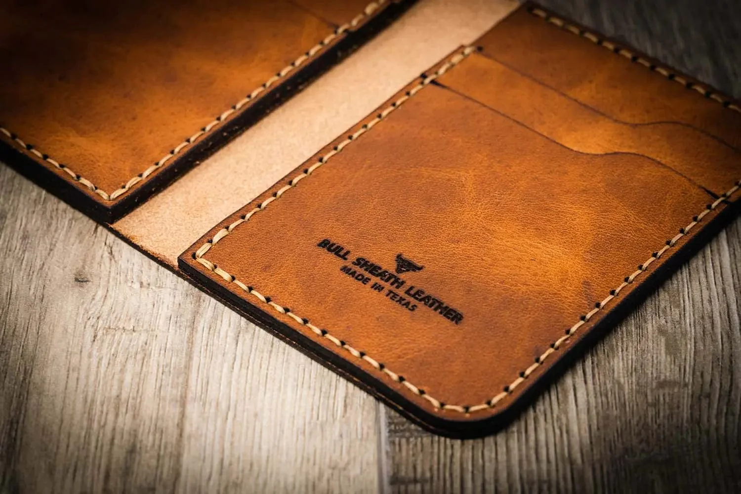 Bull Sheath Leather Men's Western Vertical Wallet Chestnut Brown - Image 4