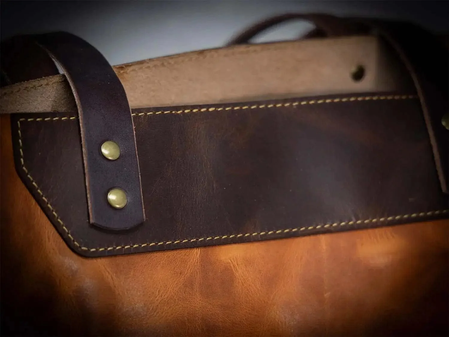 Bull Sheath Leather The Naomi Leather Tote Bag Saddle Tan - Image 5