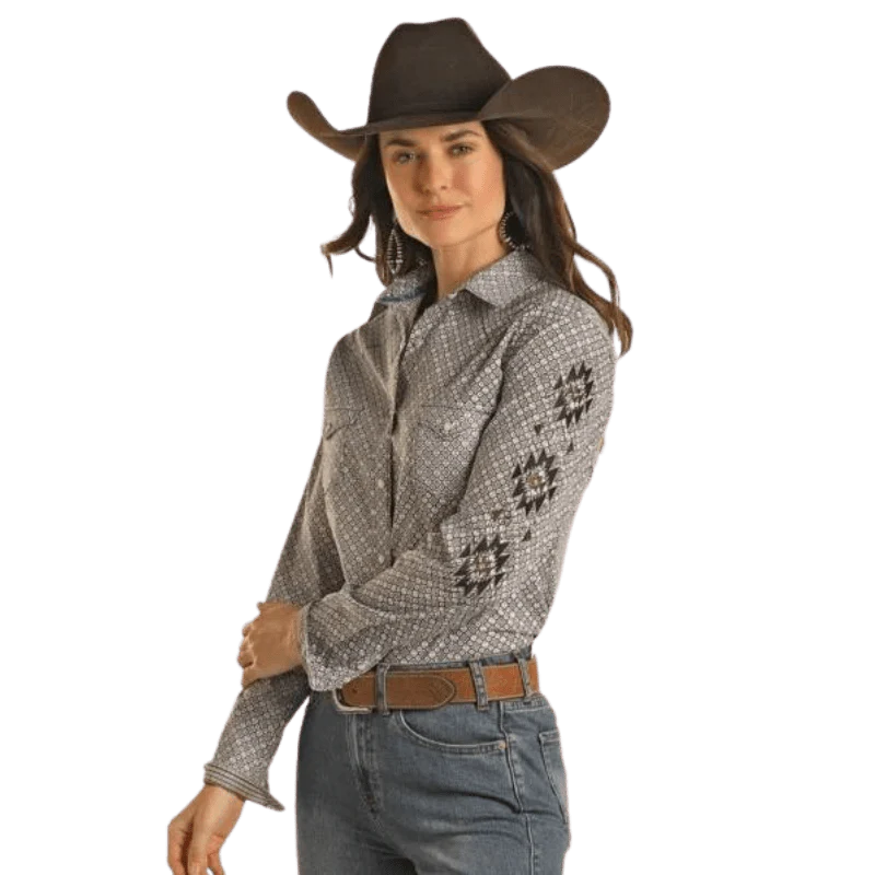 Panhandle Women's Diamond Print Long Sleeve Western Snap Shirt RWN2S02812