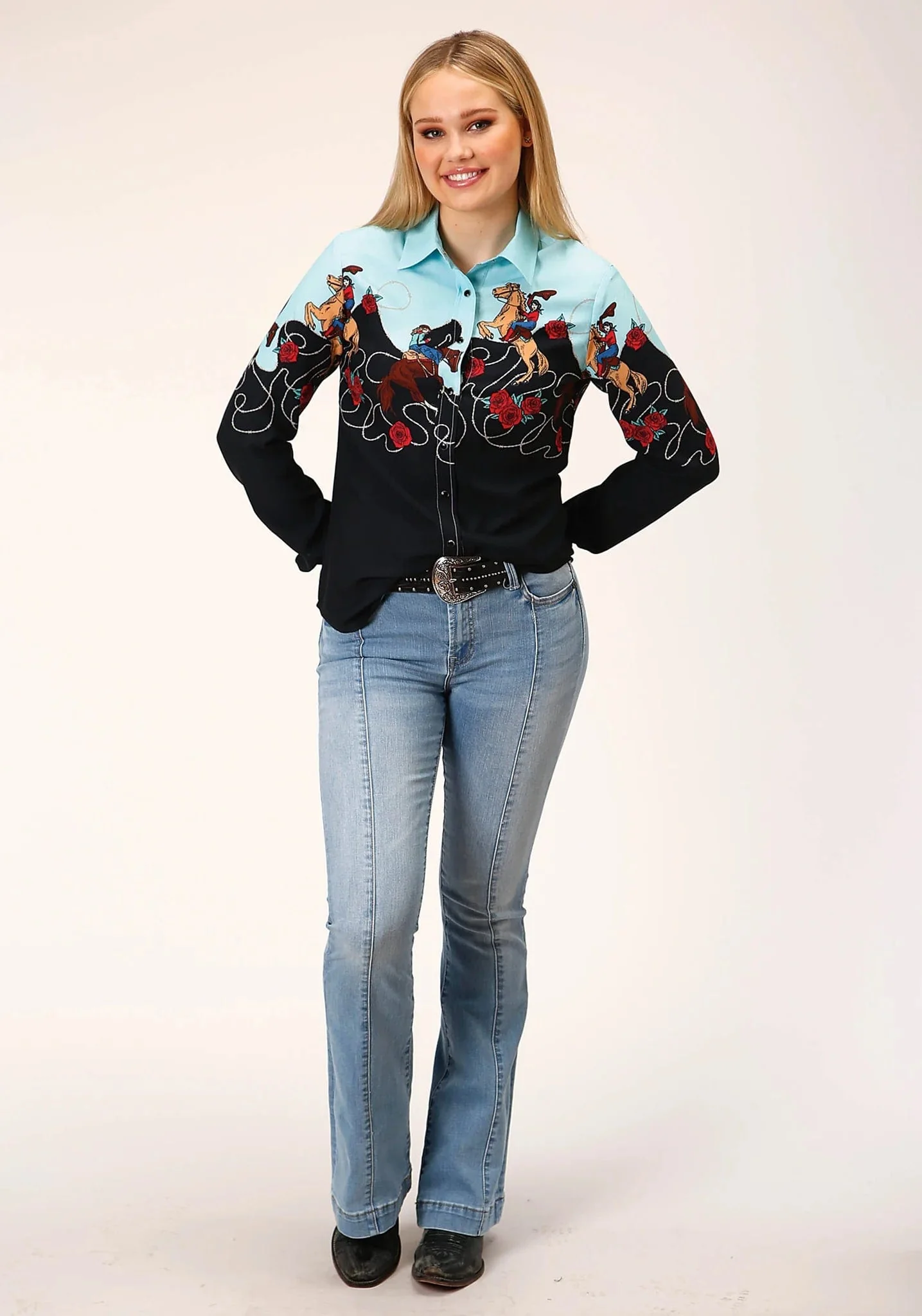 Roper Women's Cowgirl Border Printed Long Sleeve Western Snap Shirt 03-050-0590-6114 BL - Image 2