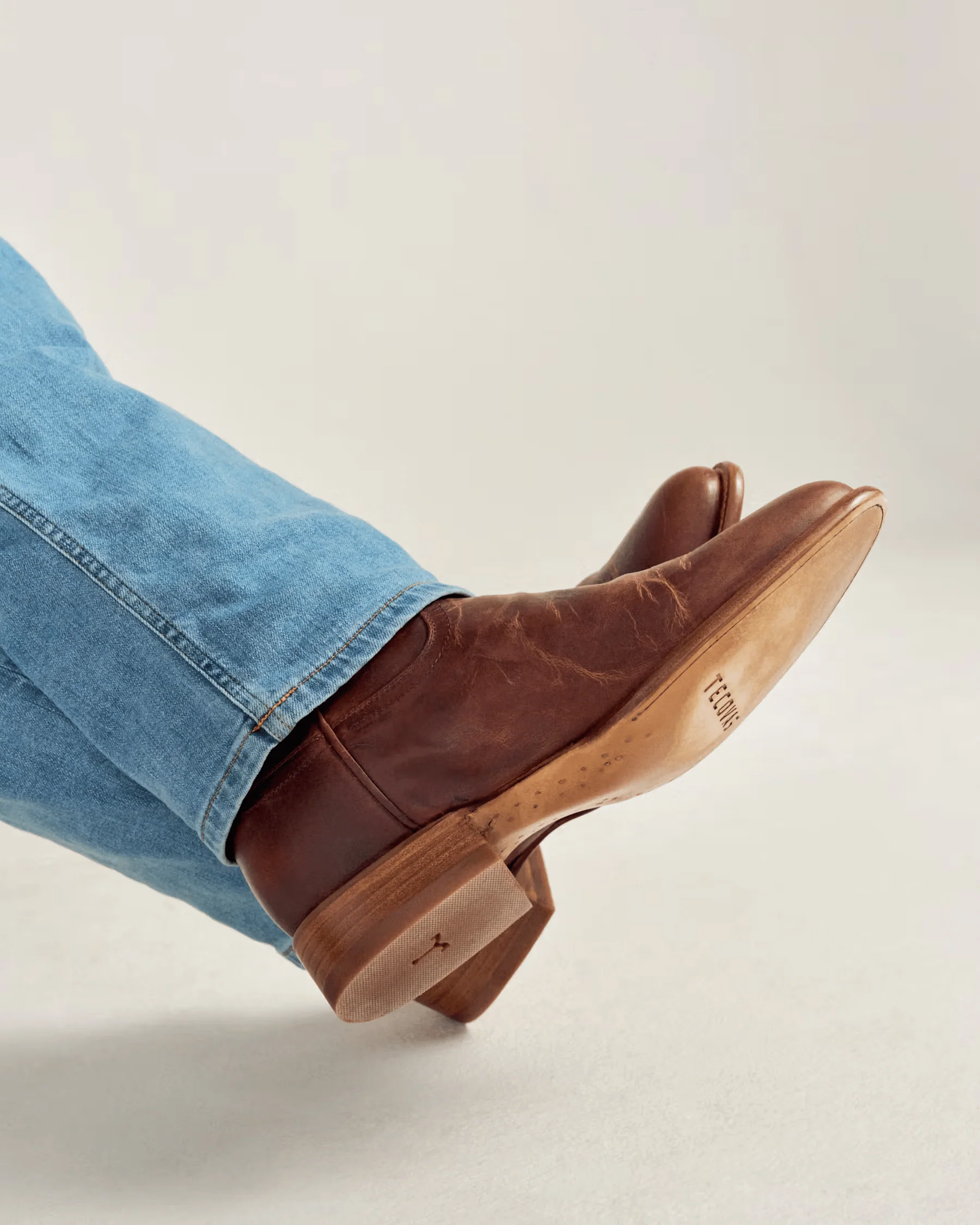 Tecovas Men's The Earl Scotch Goat Roper Boots - Image 5