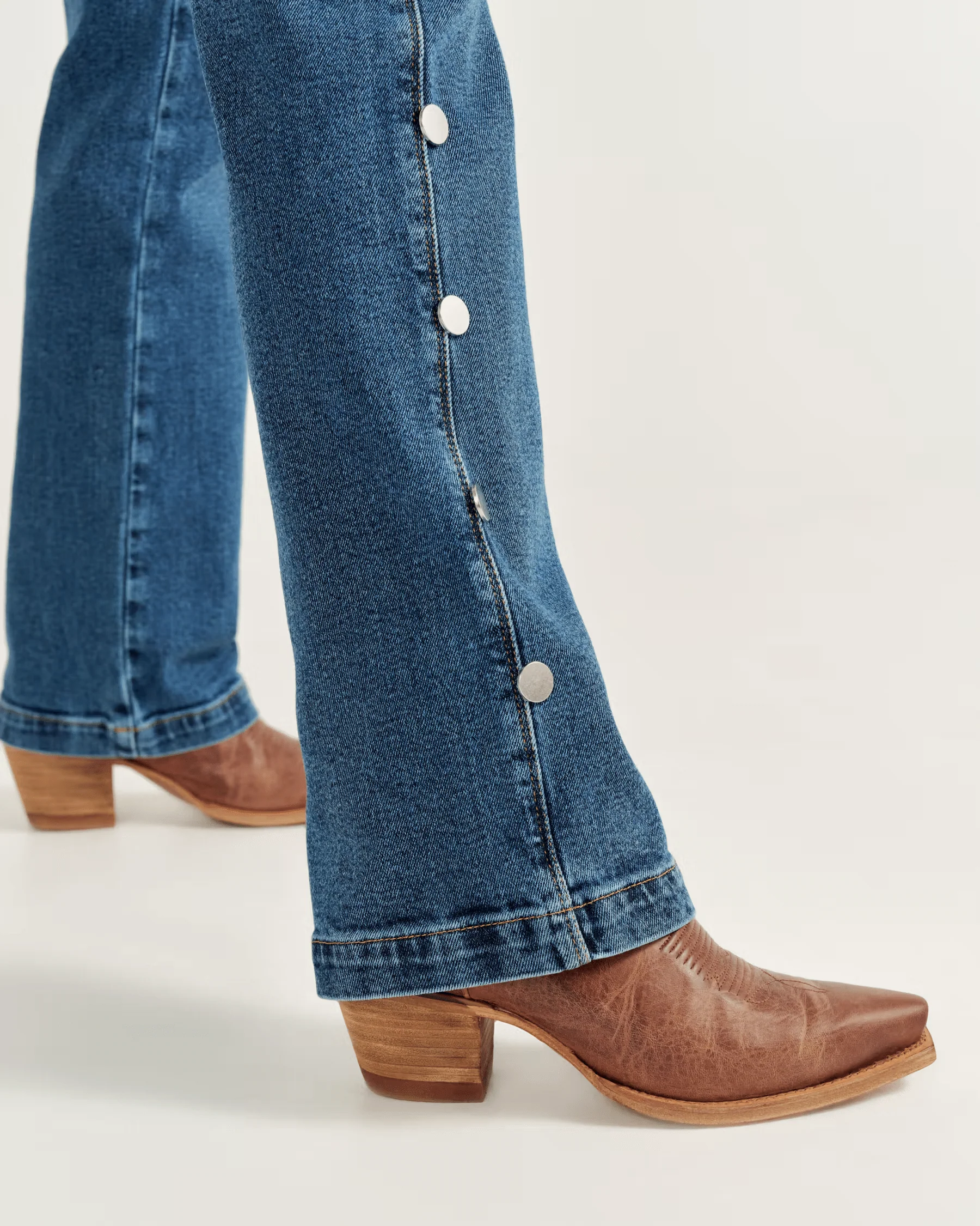 Tecovas Women's The Daisy Scotch Goat Cowgirl Booties - Image 6