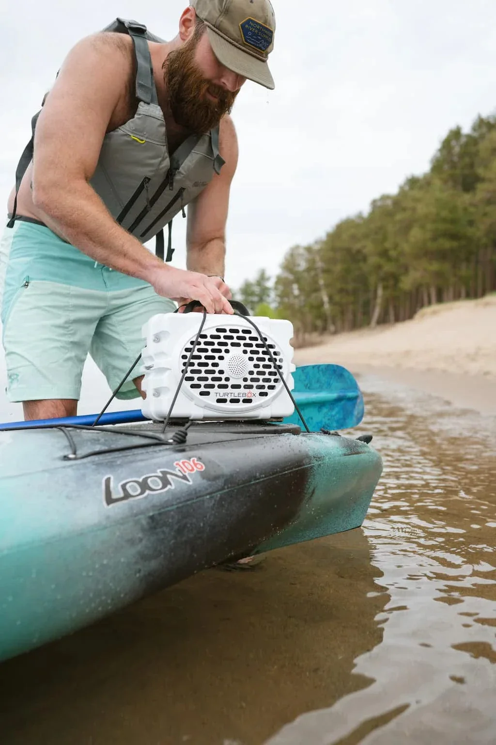 TurtleBox Gen3 White Bluetooth Speaker - Image 8