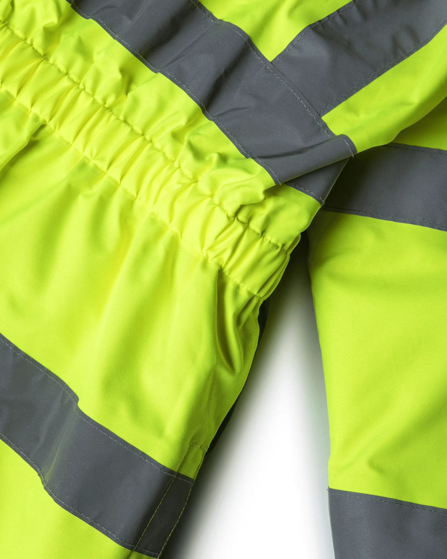 UHV664 HiVis Women's Parka with Teflon Fabric Protector - Image 10