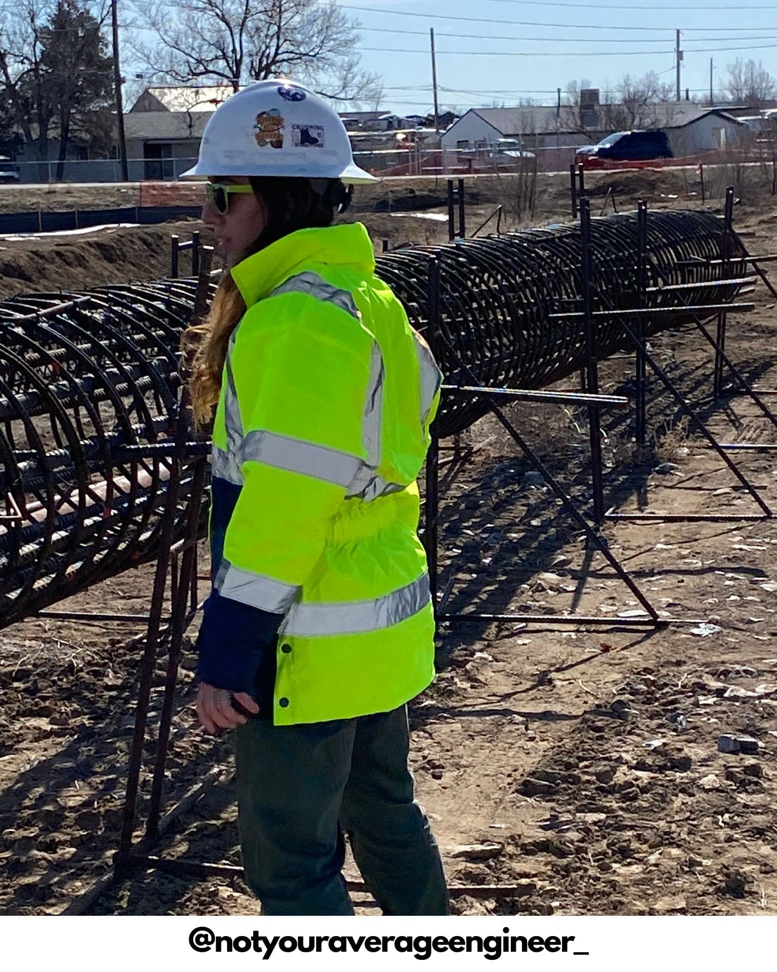 UHV664 HiVis Women's Parka with Teflon Fabric Protector - Image 3