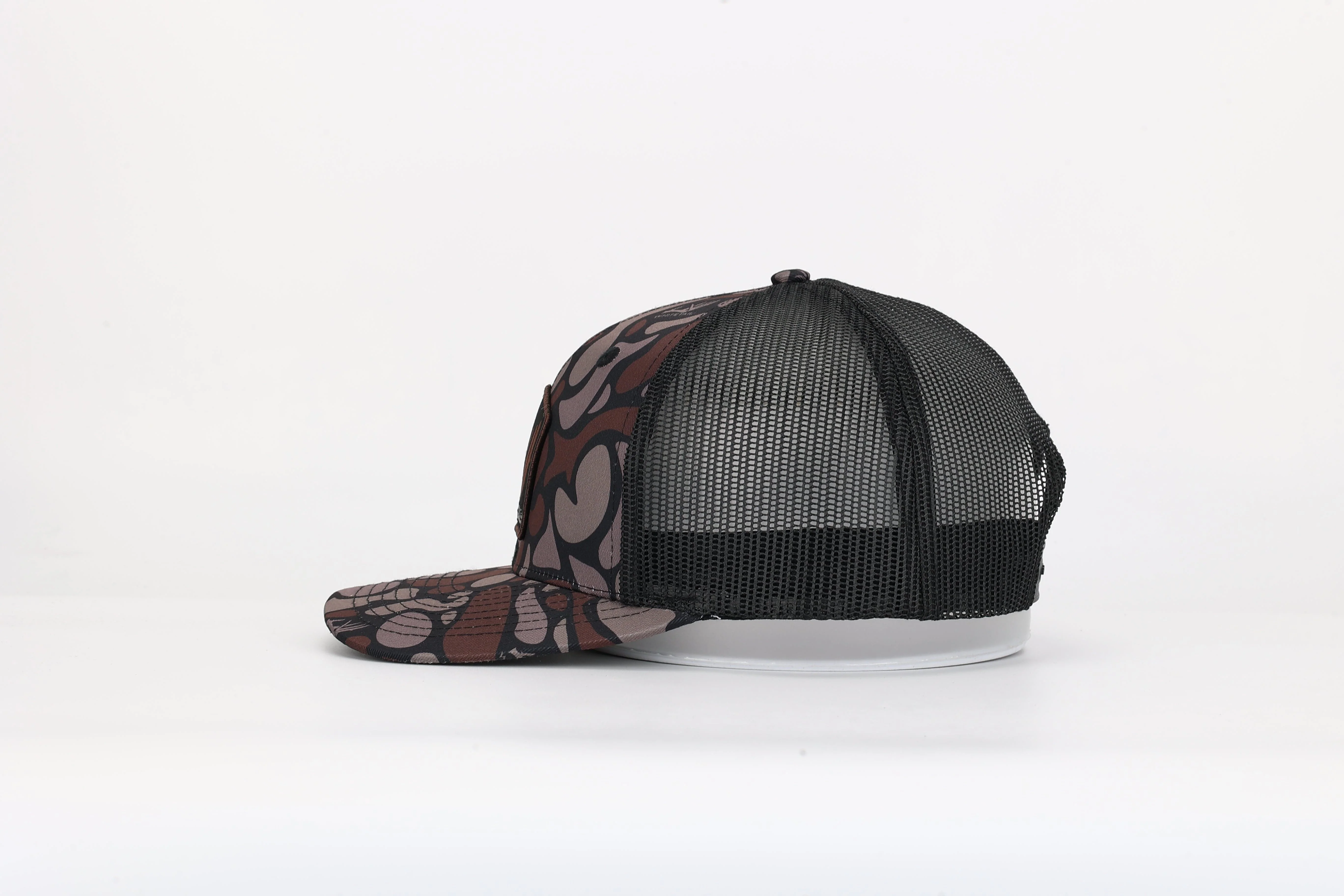 Whitetail Co. Dark Old Camo Shed Antler 6 Panel - Image 9