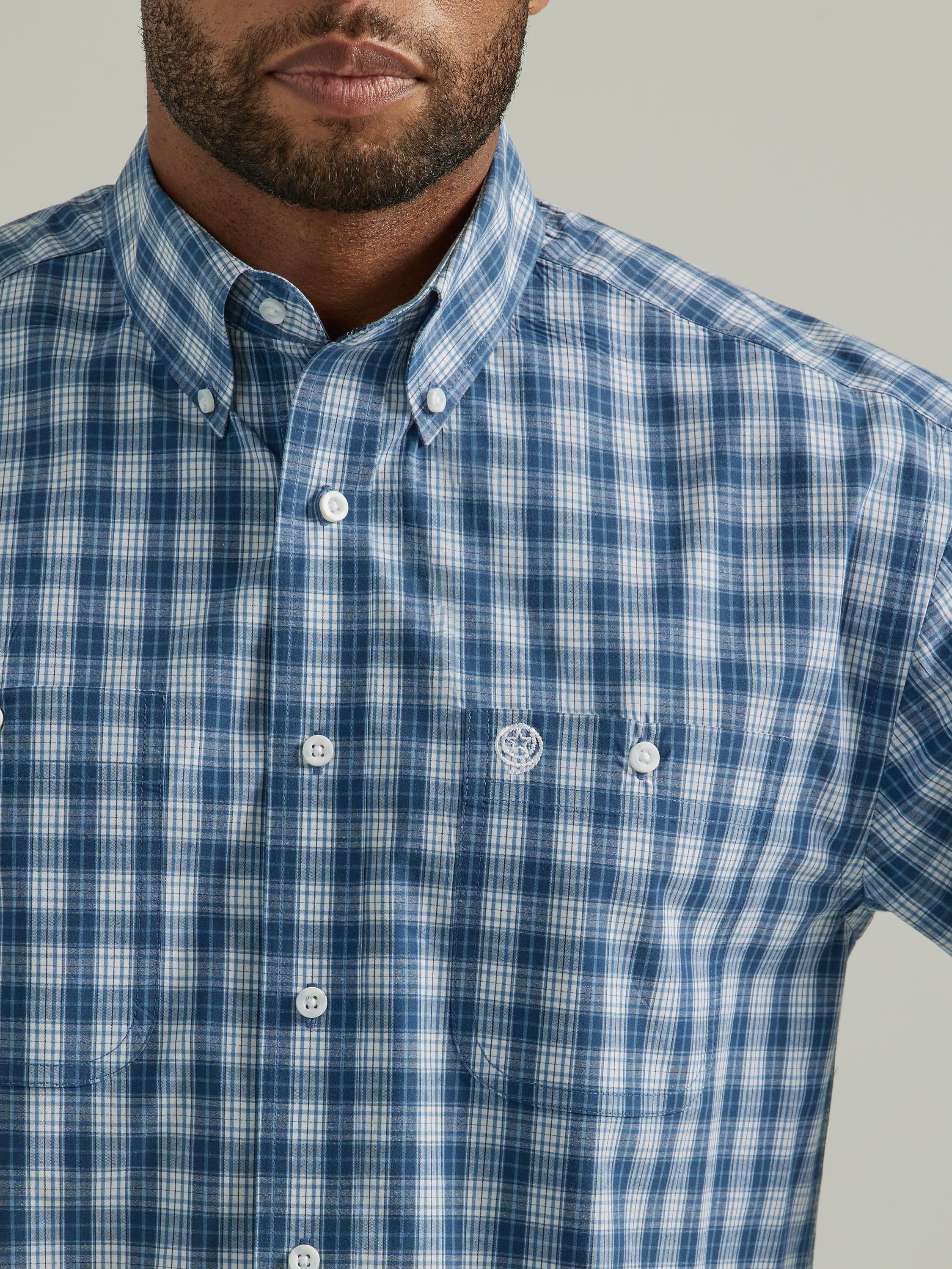 Wrangler Men's George Strait Blue Plaid Long Sleeve Button Down Western Shirt 112331813 - Image 3
