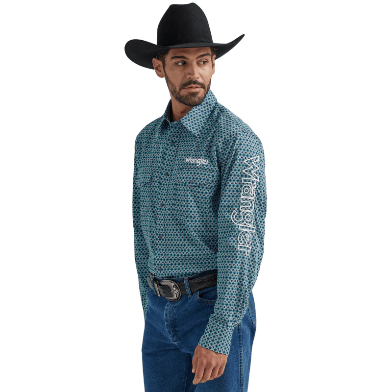 Wrangler Men's Logo Blue Diamonds Long Sleeve Western Snap Shirt 112337440