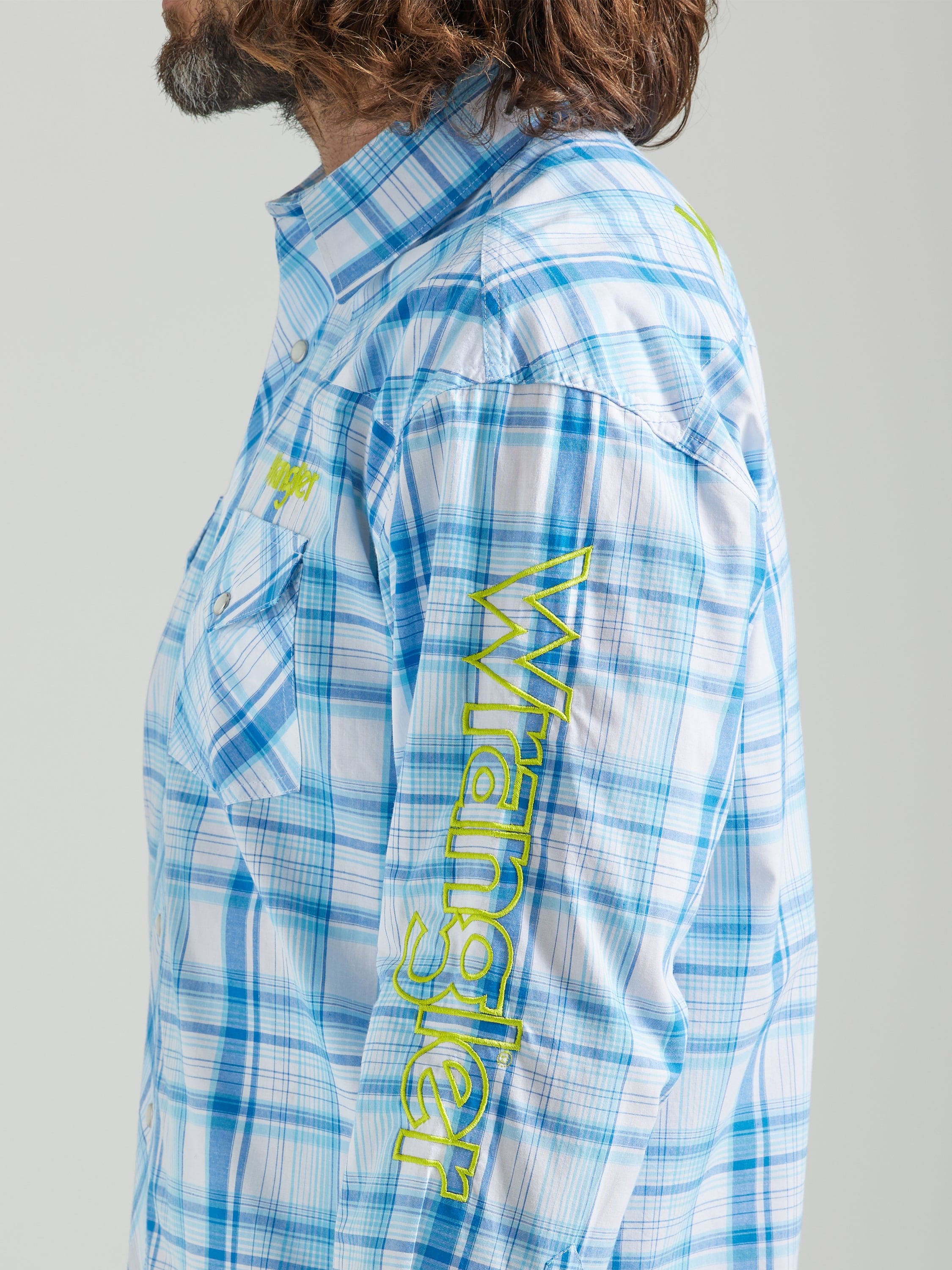 Wrangler Men's Logo Sea Blue Plaid Long Sleeve Western Snap Shirt 112324644 - Image 3
