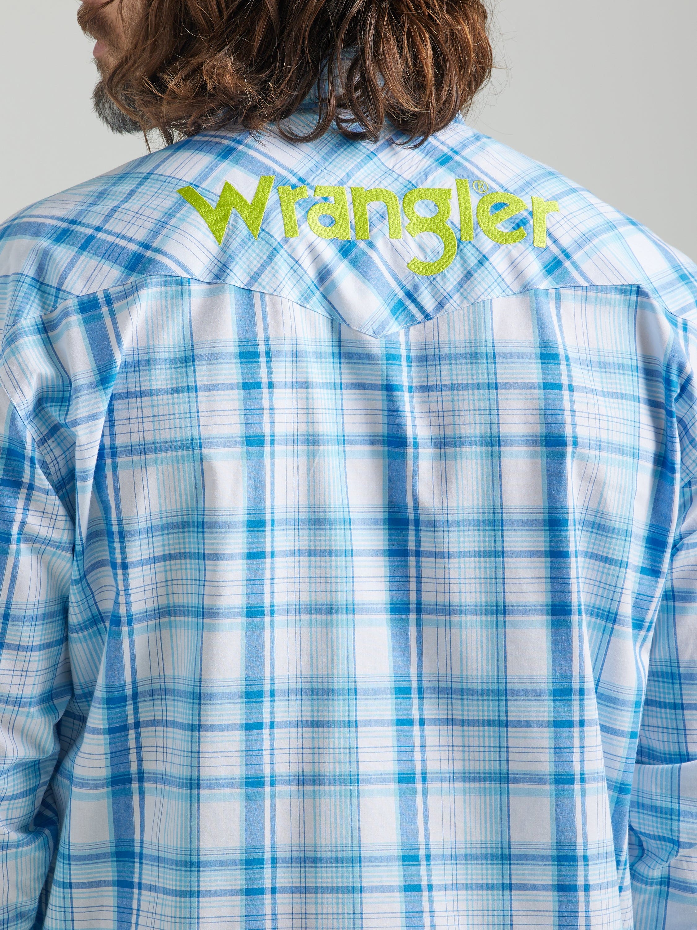 Wrangler Men's Logo Sea Blue Plaid Long Sleeve Western Snap Shirt 112324644 - Image 4