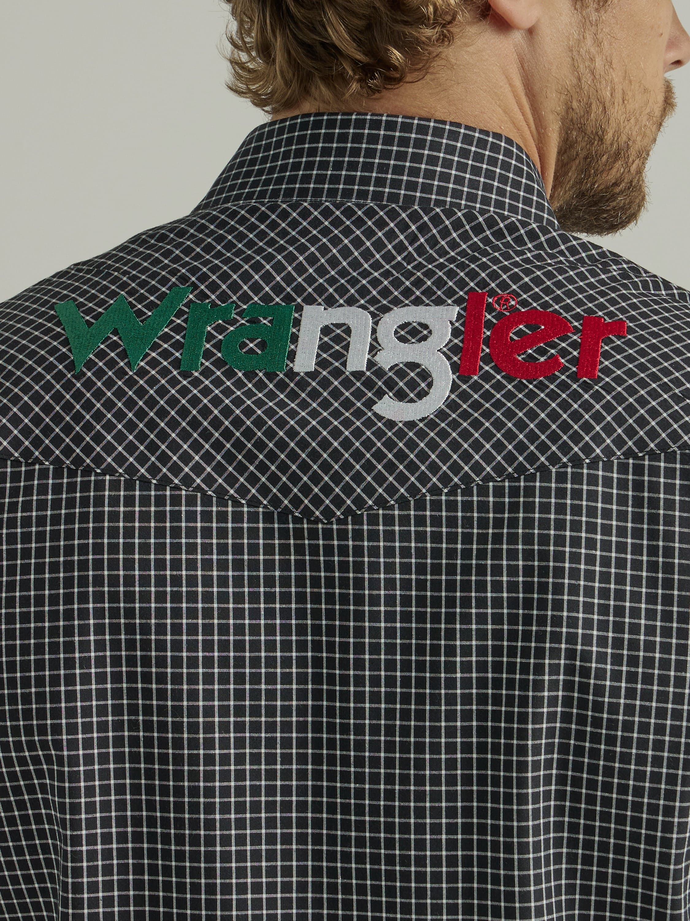 Wrangler Men's Mexico Black & White Plaid Print Embroidery Long Sleeve Western Shirt 112330376 - Image 2
