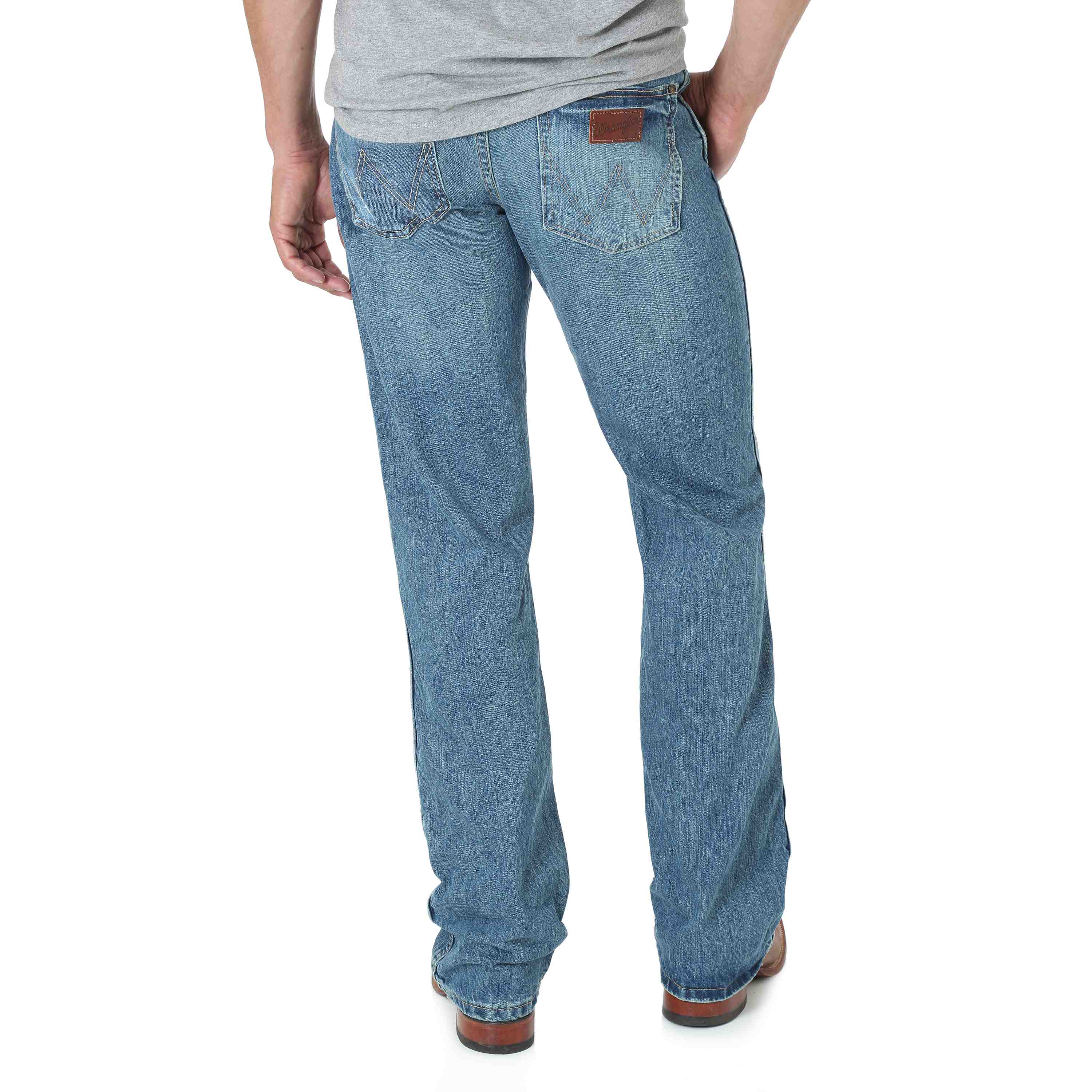 Wrangler Men's Retro Slim Fit Bootcut Jeans 77MWZWO - Image 3