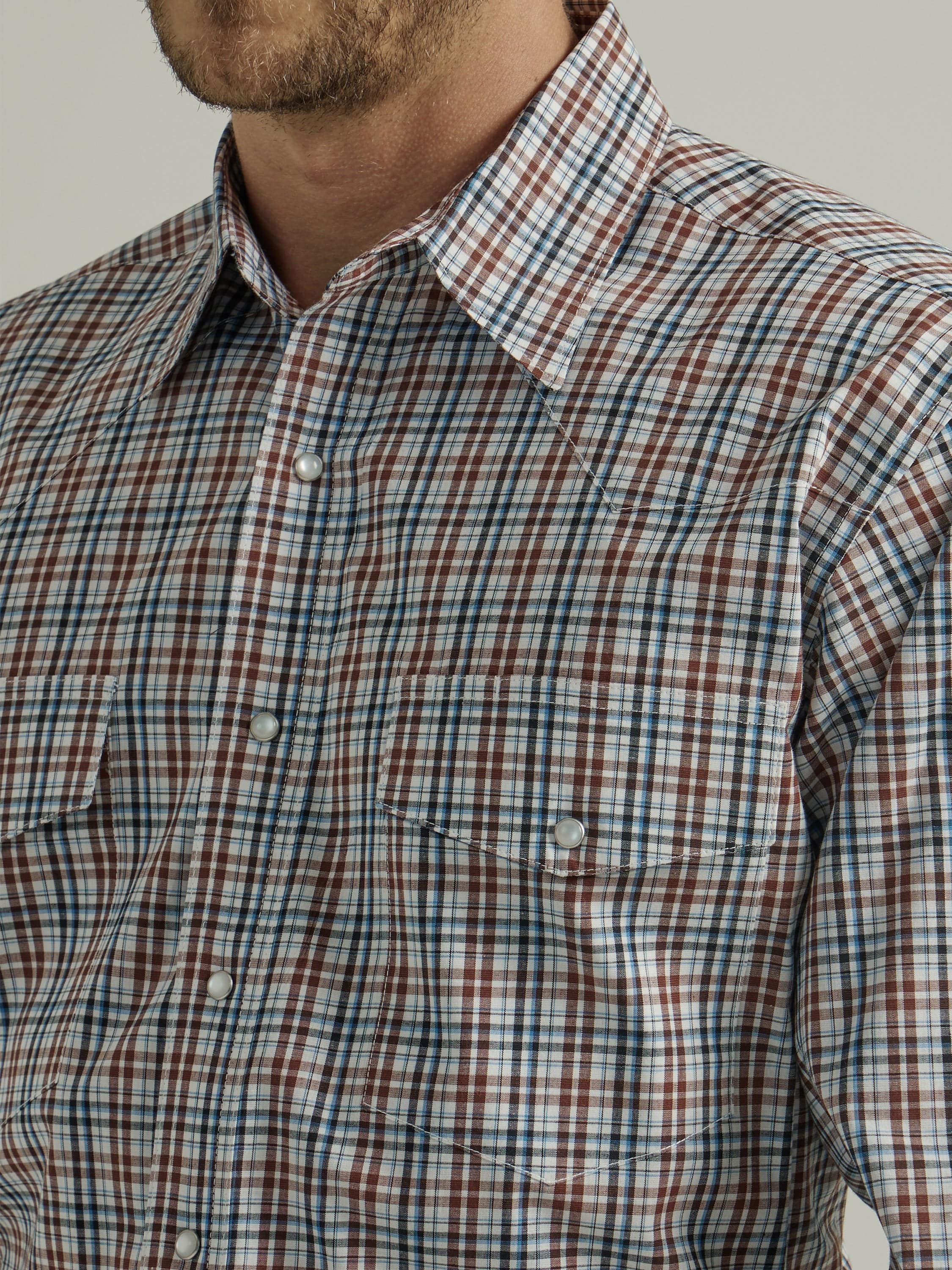 Wrangler Men's Wrinkle Resist Brown Long Sleeve Snap Shirt 112330342 - Image 3