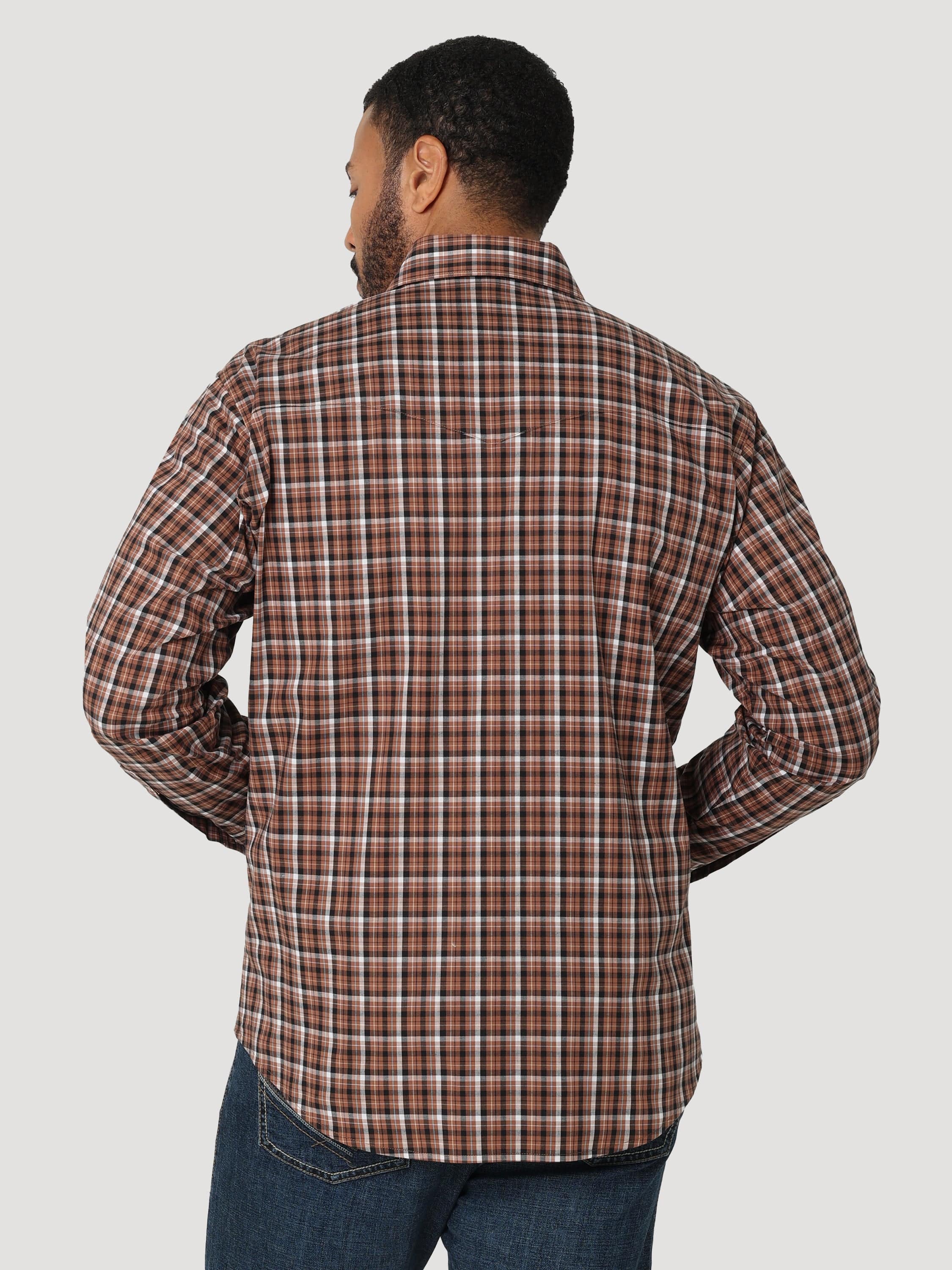 Wrangler Men's Wrinkle Resist Coffee Long Sleeve Western Plaid Shirt 112318653 - Image 2