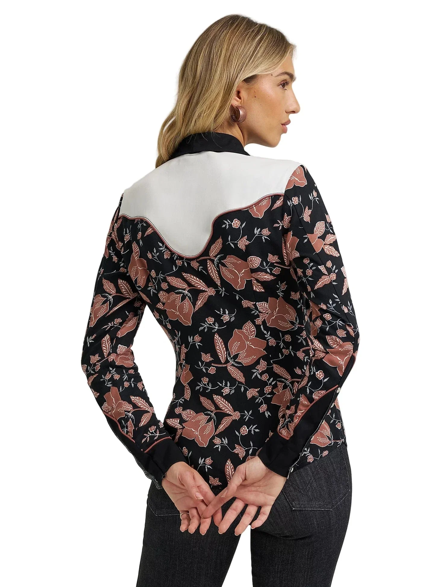 Wrangler X Lainey Wilson Women's Folk Print Western Snap Shirt 112368255 - Image 4